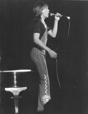 In concert Perth 1974