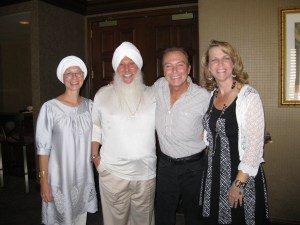 Dr. Dharma, Kirti Khalsa and Conni Ingallina visit with David Cassidy