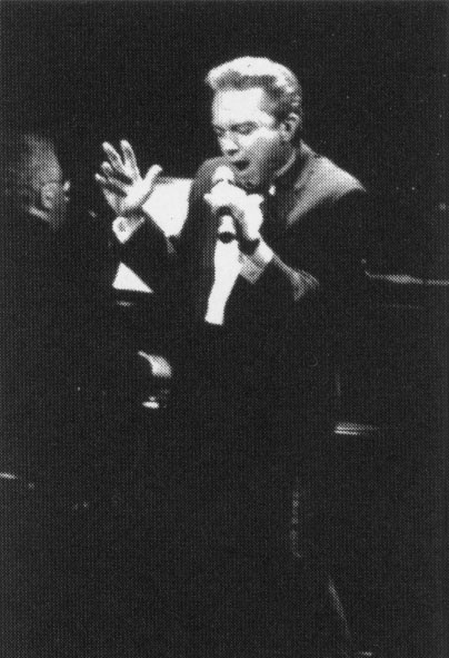 David singing