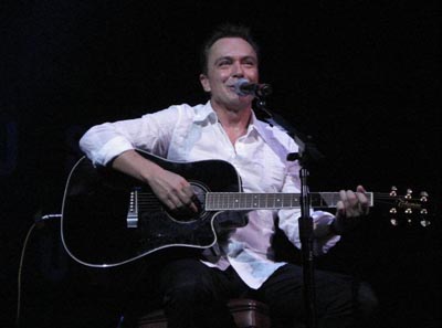 David sings Blackbird