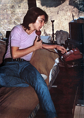 March 1972 TV Photo Screen magazine