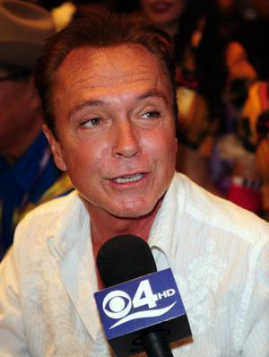 David Cassidy plays first hand of Blackjack
