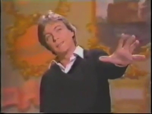 David Cassidy sings 'Give My Regards To Broadway'