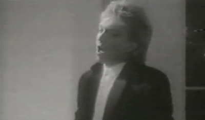 David sings The Last Kiss